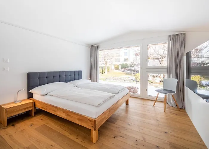 Laax Homes - Casa Majo 5,5 * Flims