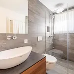 Apartament Laax Homes - Casa Majo 5,5 *